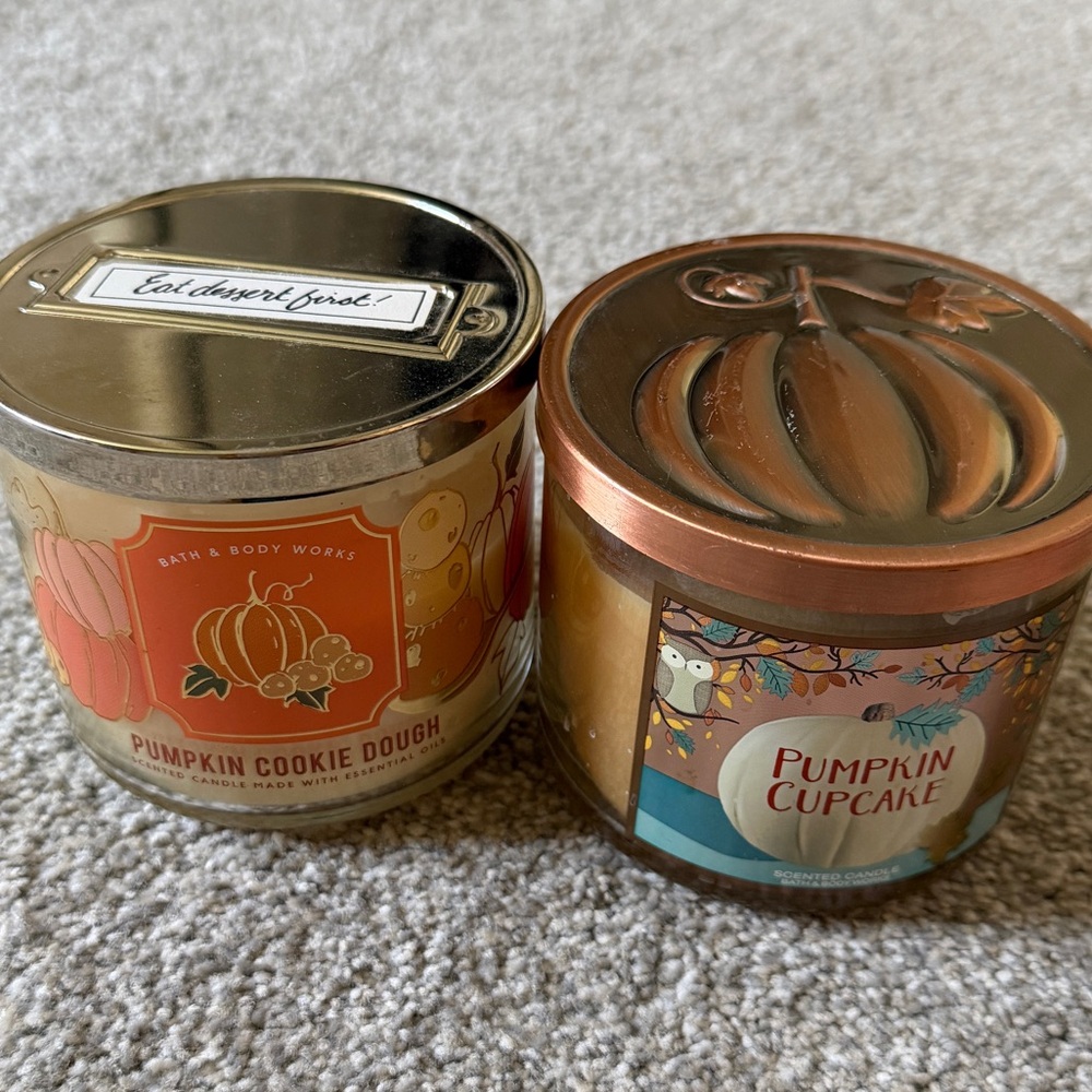 Bath & Body Works Pumpkin Cookie Dough & Pumpkin Cupcake 3-Wick Candles
